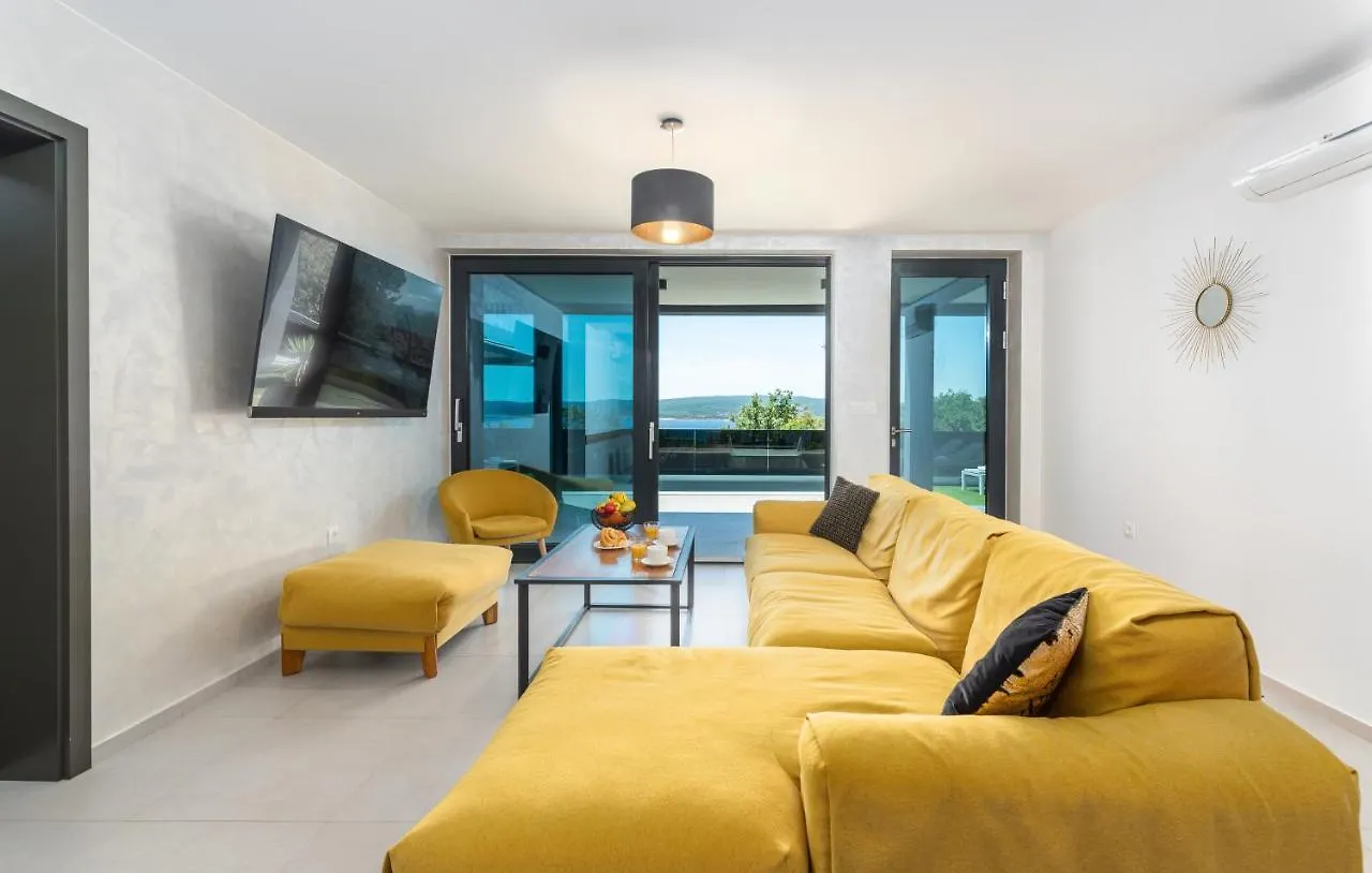 Villa Twins 0*, Crikvenica Croatia